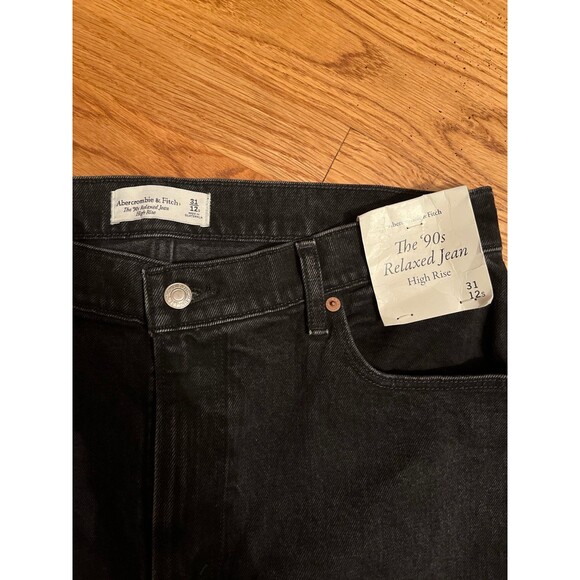 NWT Abercrombie The 90s Relaxed Jeans - Picture 4 of 7